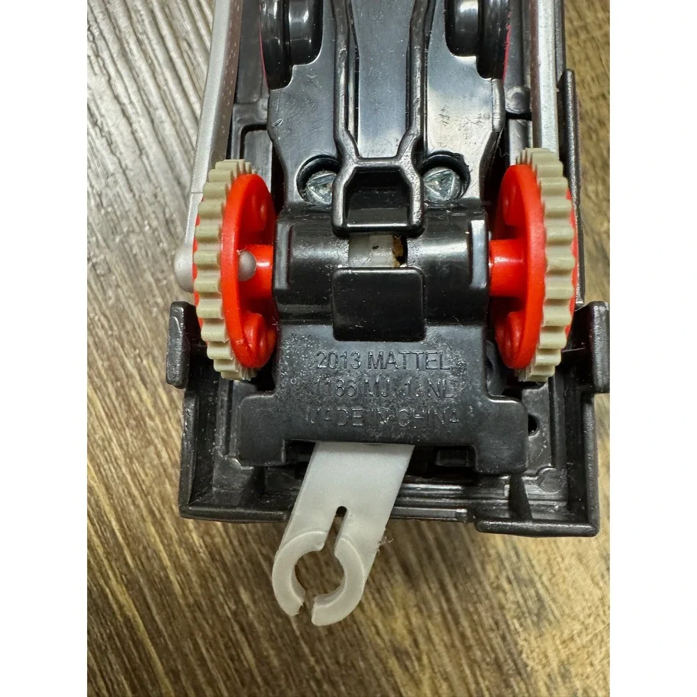 Thomas TrackMaster Hurricane Motorized Engine Train FBK18 Red No 20 Mattel
